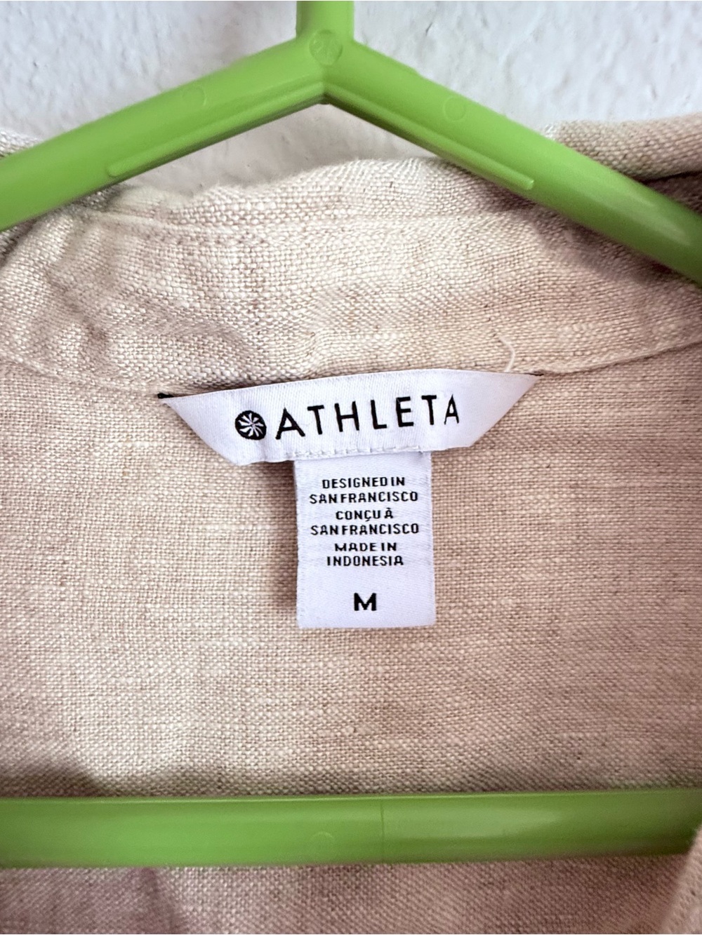 Athleta Linen Shirt Womens M Oatmeal Long Sleeve Button Down Casual Pocket Top - Picture 5 of 6